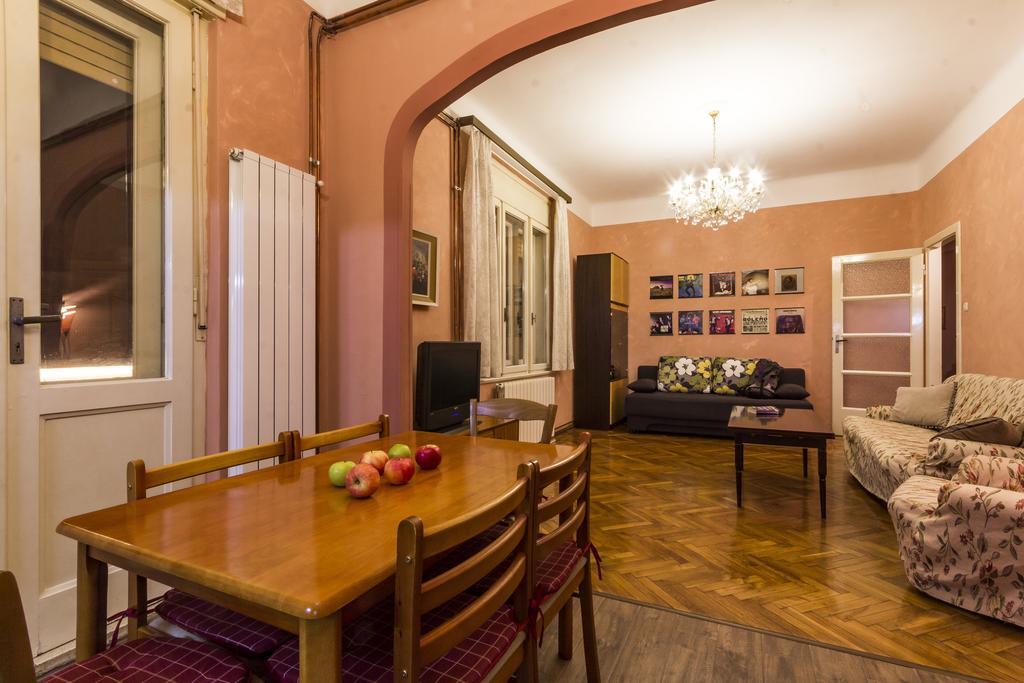 Spacious & Smart Center Apartment Pula Buitenkant foto