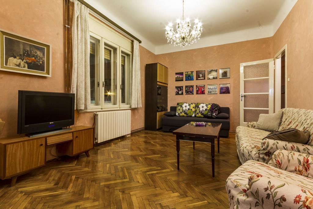 Spacious & Smart Center Apartment Pula Buitenkant foto