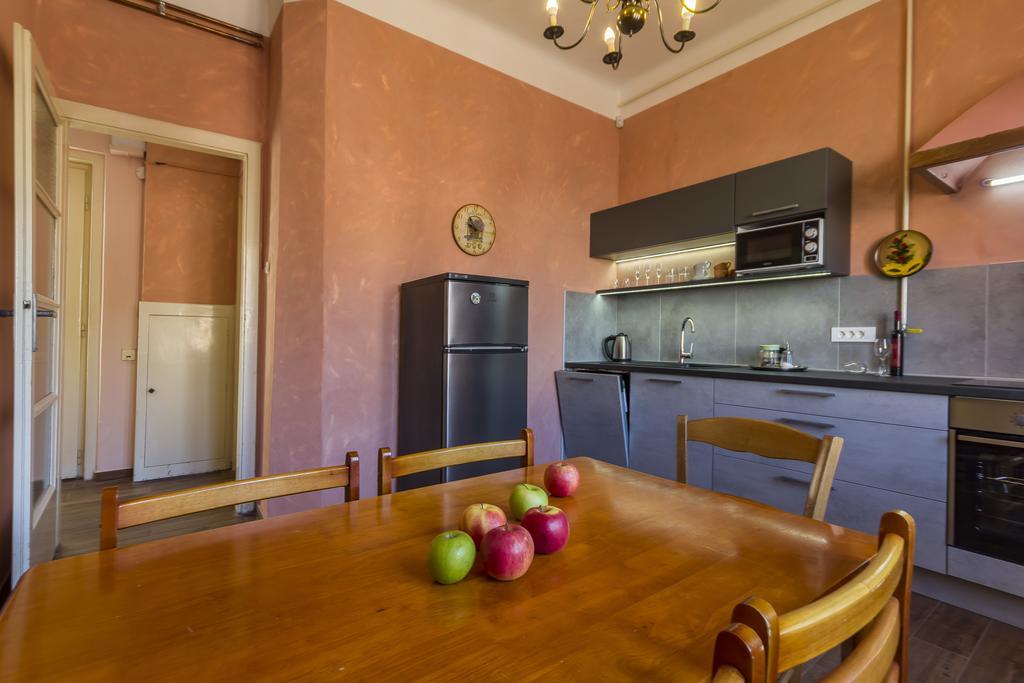 Spacious & Smart Center Apartment Pula Buitenkant foto
