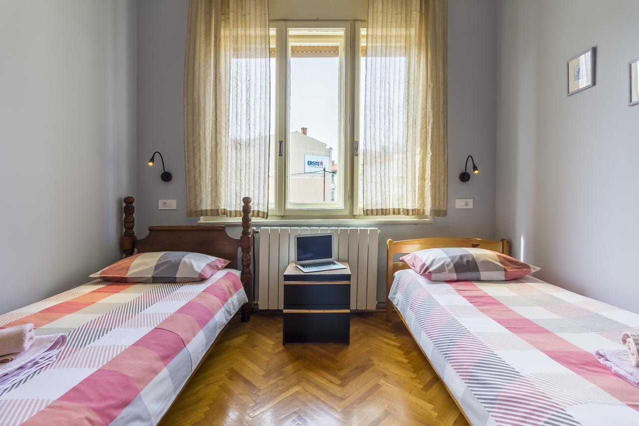 Spacious & Smart Center Apartment Pula Buitenkant foto