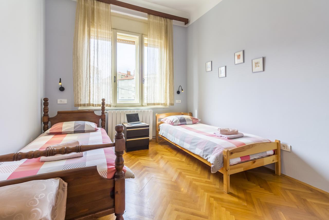 Spacious & Smart Center Apartment Pula Buitenkant foto