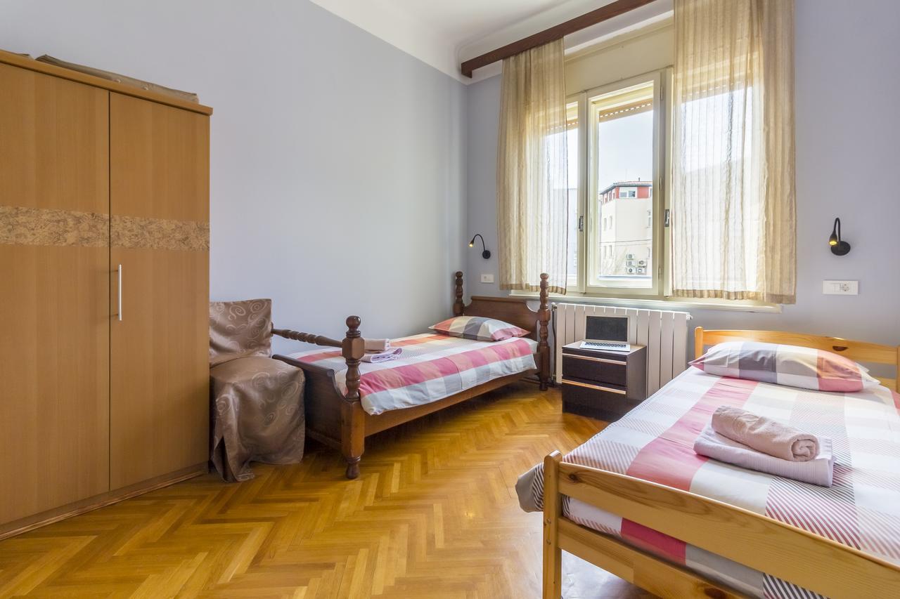 Spacious & Smart Center Apartment Pula Buitenkant foto